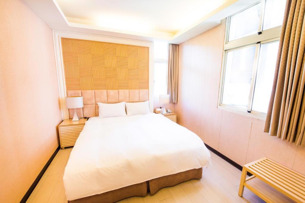 Aoike Hot Spring Hotel Цзяоси Экстерьер фото