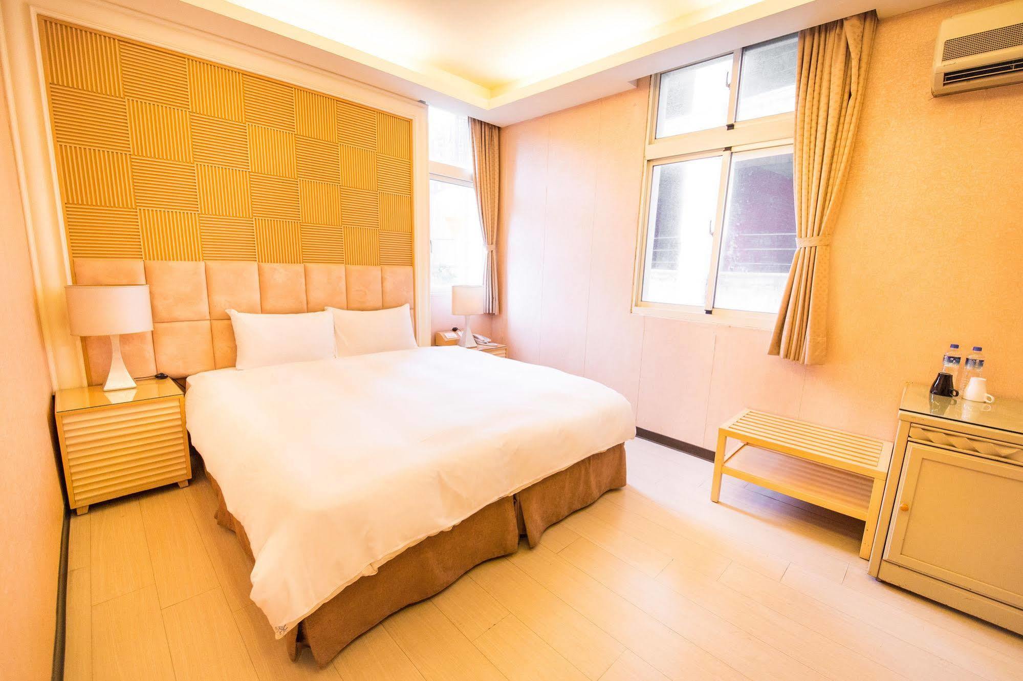 Aoike Hot Spring Hotel Цзяоси Экстерьер фото